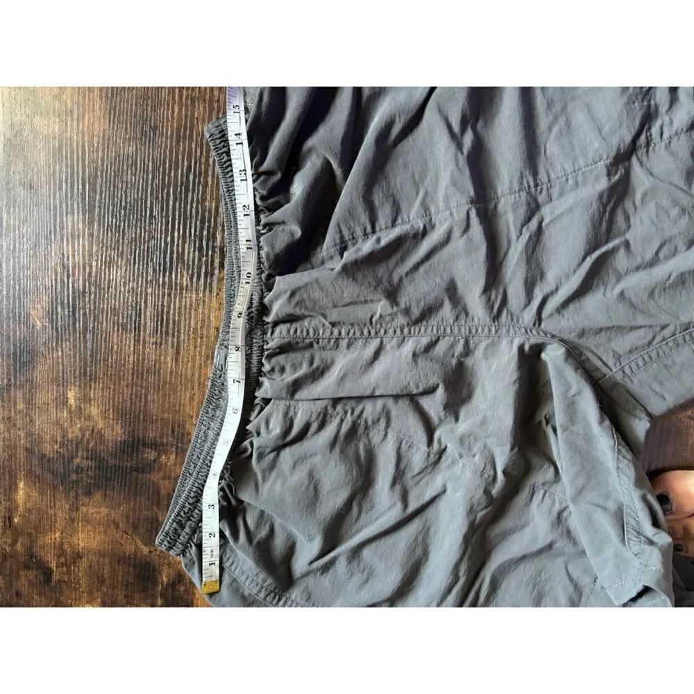 Patagonia Men's Baggies Shorts  - 7 in. In Forge Grey Size M